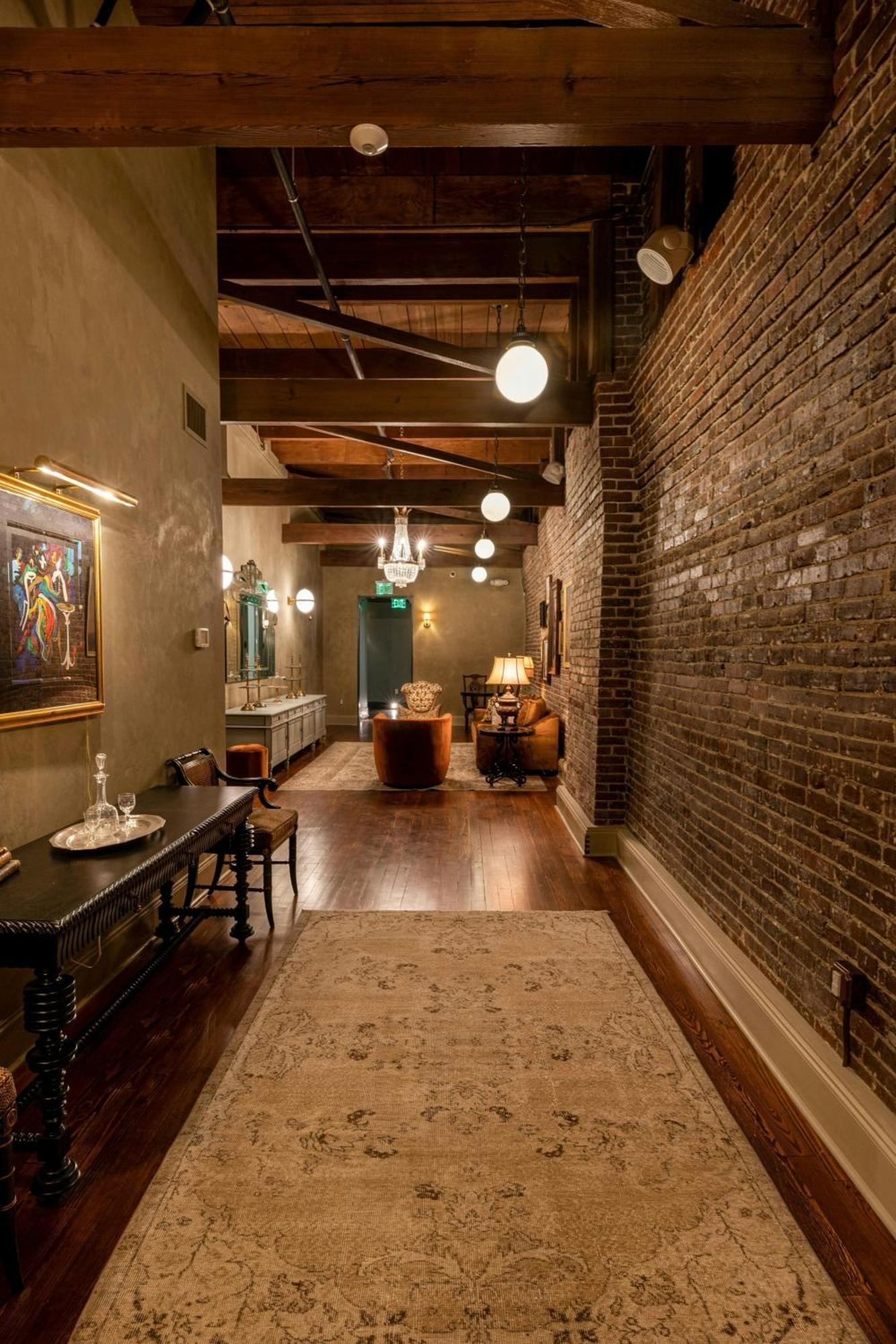 Hotel Cleo, Knoxville Downtown, A Tribute Portfolio Hotel Eksteriør bilde